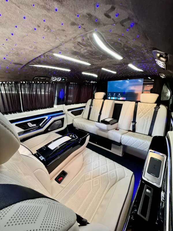 Mercedes mybach 1/6 человека